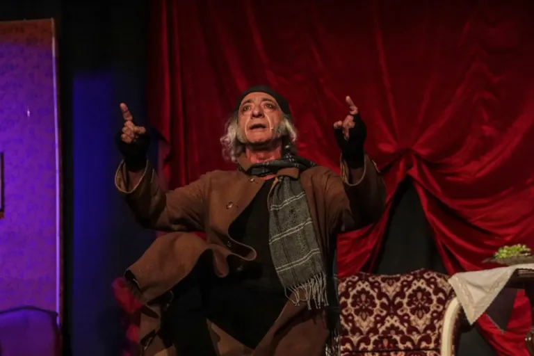 L'ispettore, Compagnia Teatrale Jonica: foto di scena