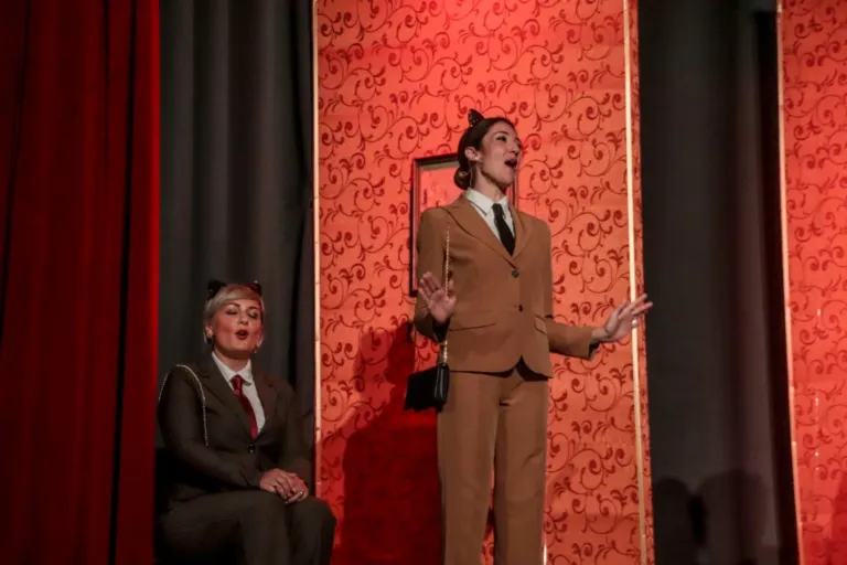 L'ispettore, Compagnia Teatrale Jonica: foto di scena