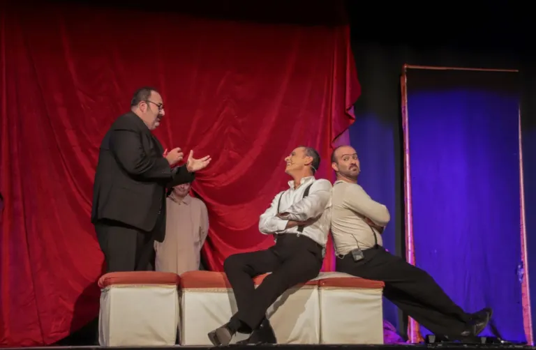 L'ispettore, Compagnia Teatrale Jonica: foto di scena