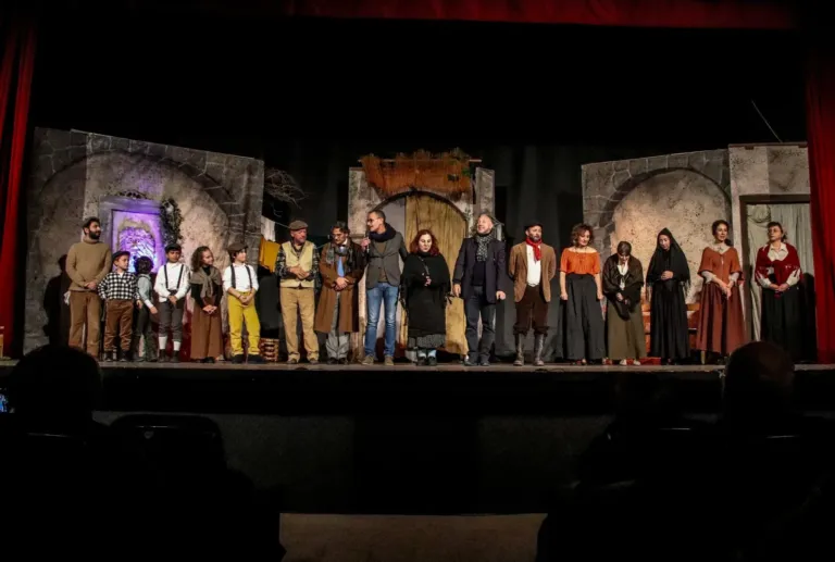 Lumie di Sicilia, Compagnia Teatrale Jonica: foto di scena