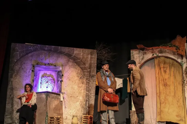 Lumie di Sicilia, Compagnia Teatrale Jonica: foto di scena