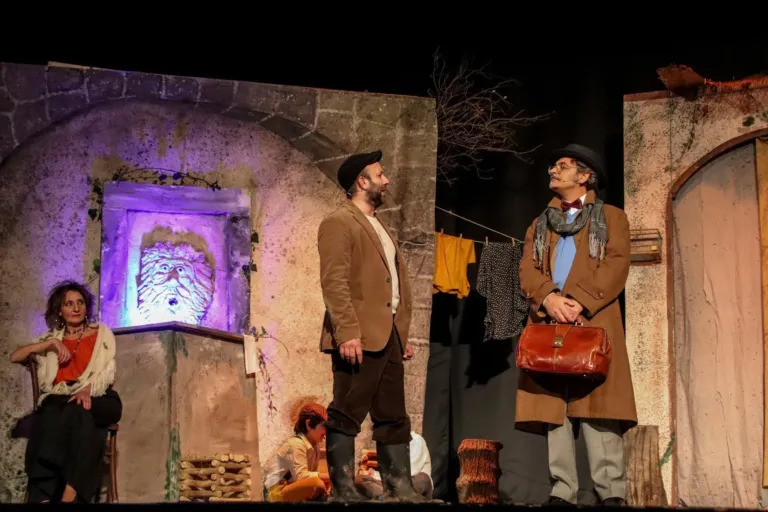 Lumie di Sicilia, Compagnia Teatrale Jonica: foto di scena
