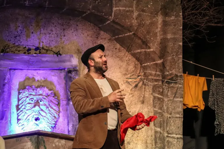Lumie di Sicilia, Compagnia Teatrale Jonica: foto di scena