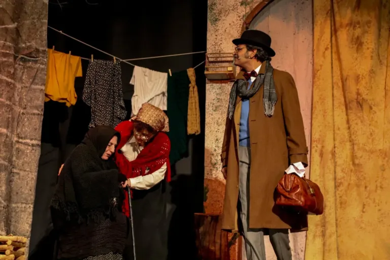 Lumie di Sicilia, Compagnia Teatrale Jonica: foto di scena