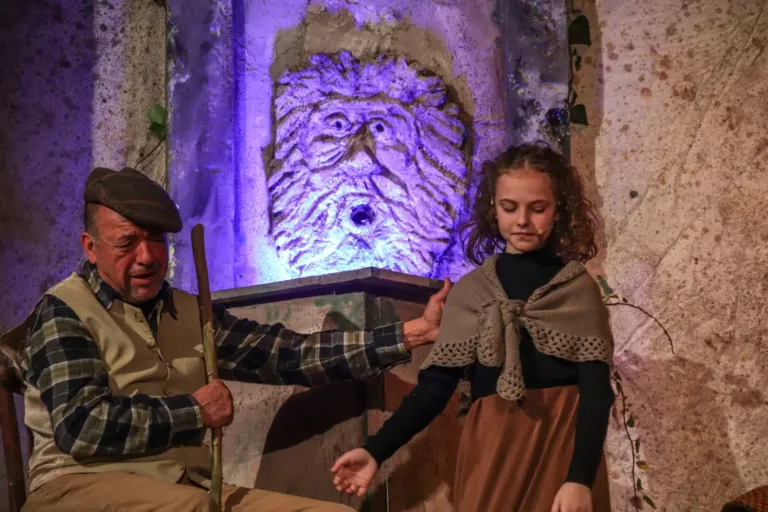 Lumie di Sicilia, Compagnia Teatrale Jonica: foto di scena