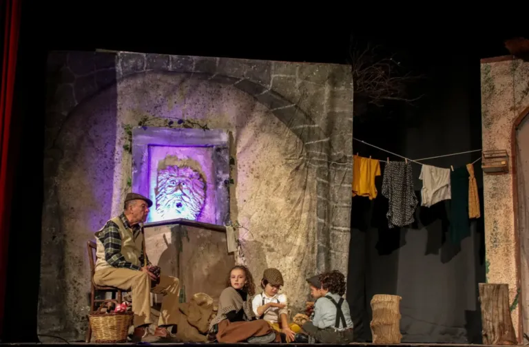 Lumie di Sicilia, Compagnia Teatrale Jonica: foto di scena