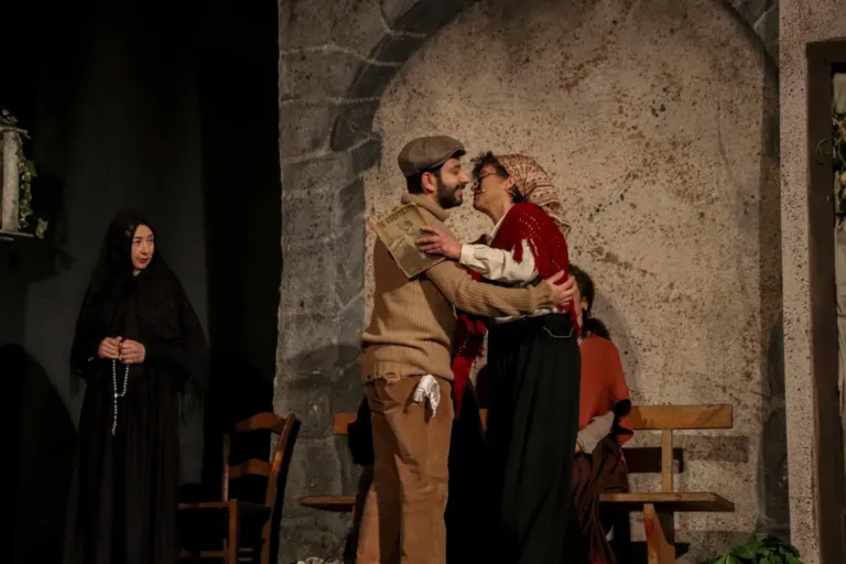 Lumie di Sicilia, Compagnia Teatrale Jonica: foto di scena