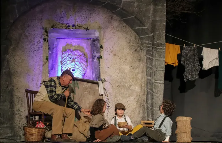 Lumie di Sicilia, Compagnia Teatrale Jonica: foto di scena