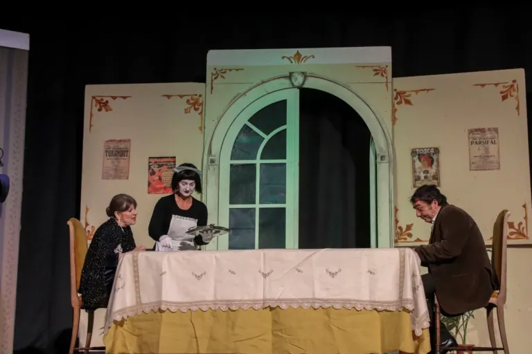 Lumie di Sicilia, Compagnia Teatrale Jonica: foto di scena