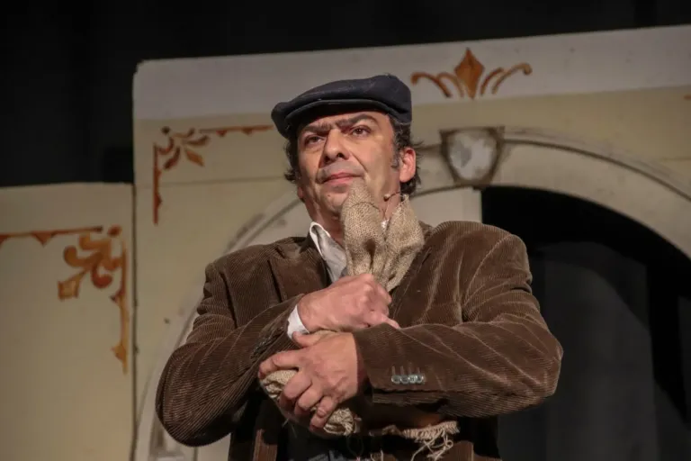 Lumie di Sicilia, Compagnia Teatrale Jonica: foto di scena