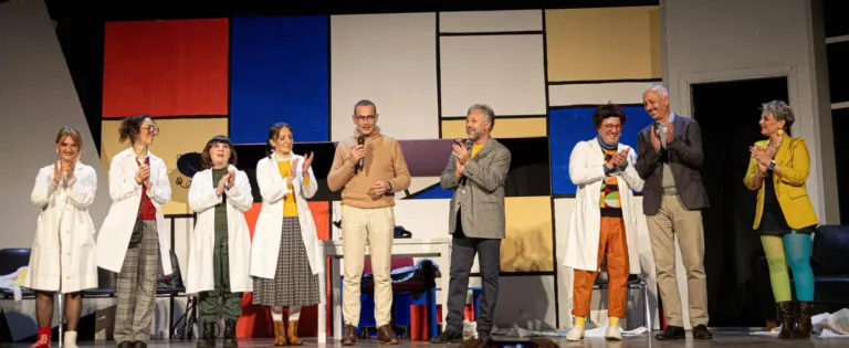 Matti da slegare, Compagnia Teatrale Jonica: foto di scena