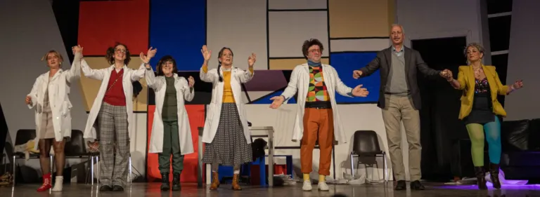 Matti da slegare, Compagnia Teatrale Jonica: foto di scena