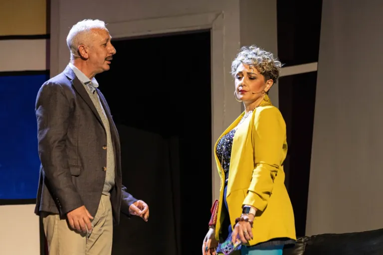 Matti da slegare, Compagnia Teatrale Jonica: foto di scena