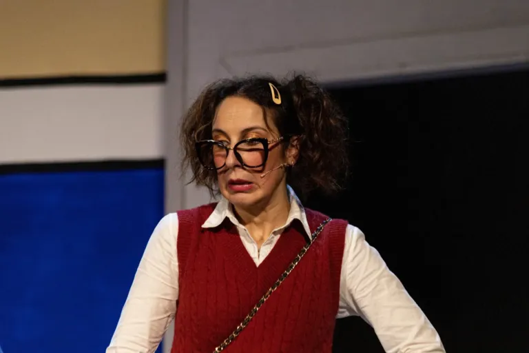 Matti da slegare, Compagnia Teatrale Jonica: foto di scena