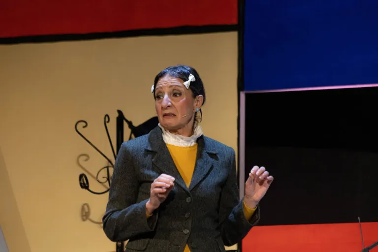 Matti da slegare, Compagnia Teatrale Jonica: foto di scena
