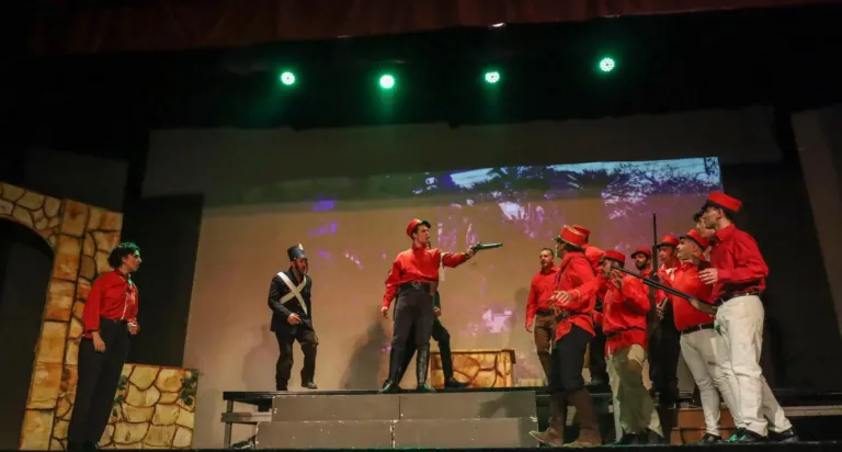 Rinaldo in campo, Compagnia Teatrale Jonica: foto di scena