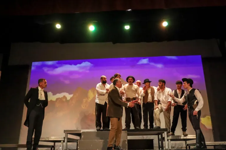 Rinaldo in campo, Compagnia Teatrale Jonica: foto di scena