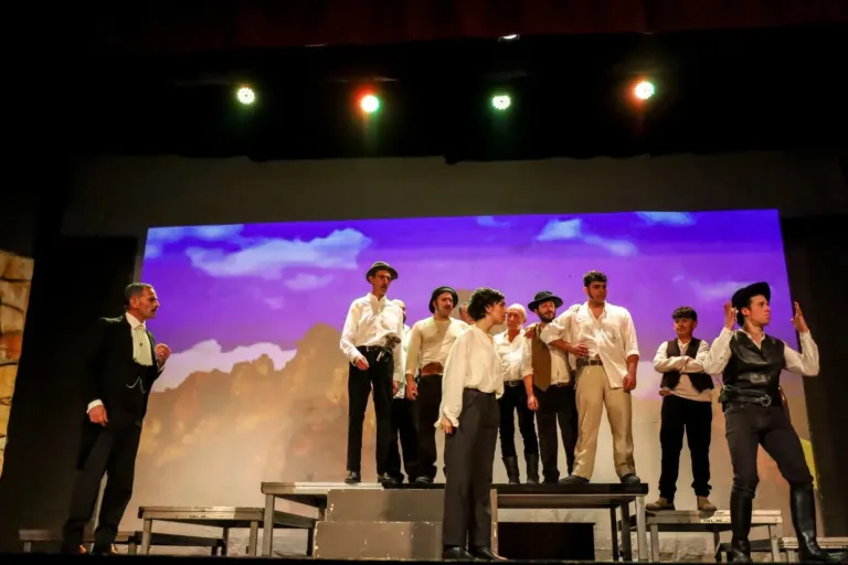 Rinaldo in campo, Compagnia Teatrale Jonica: foto di scena