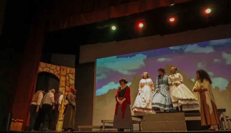 Rinaldo in campo, Compagnia Teatrale Jonica: foto di scena
