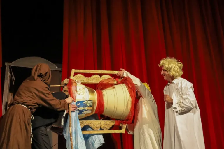 Rinaldo in campo, Compagnia Teatrale Jonica: foto di scena