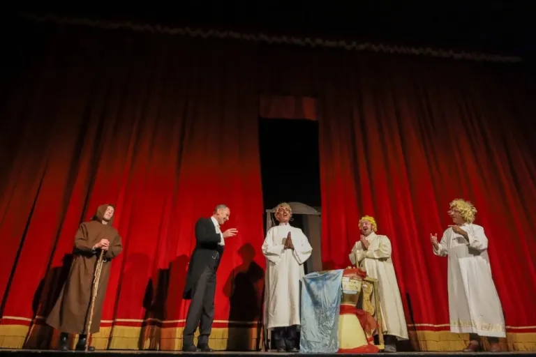 Rinaldo in campo, Compagnia Teatrale Jonica: foto di scena