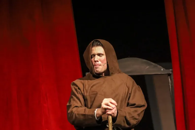 Rinaldo in campo, Compagnia Teatrale Jonica: foto di scena