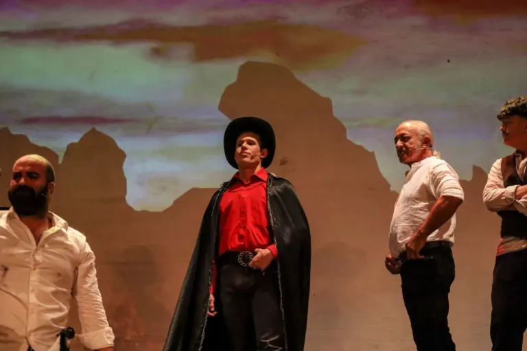 Rinaldo in campo, Compagnia Teatrale Jonica: foto di scena