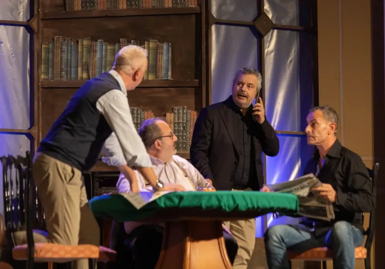 Uomini sull'orlo di una crisi di nervi, Compagnia Teatrale Jonica: foto di scena