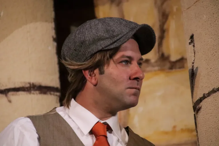 Delitto al castello, Compagnia Teatrale Jonica: foto di scena