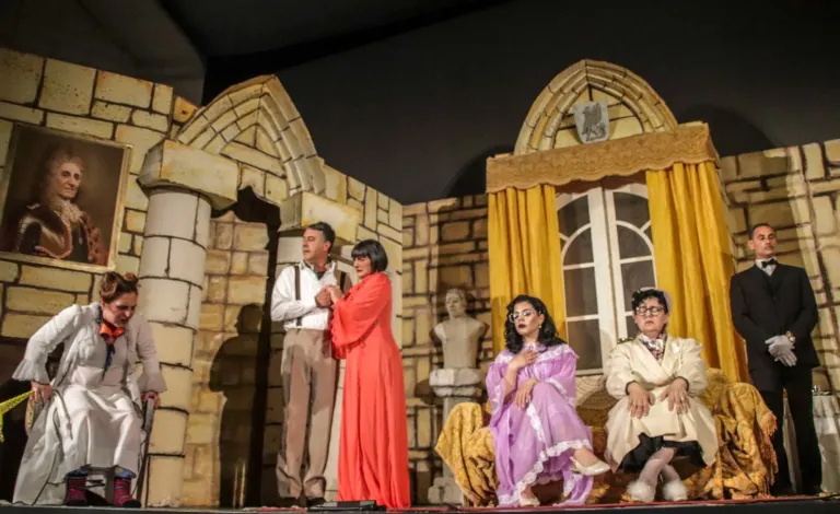 Delitto al castello, Compagnia Teatrale Jonica: foto di scena