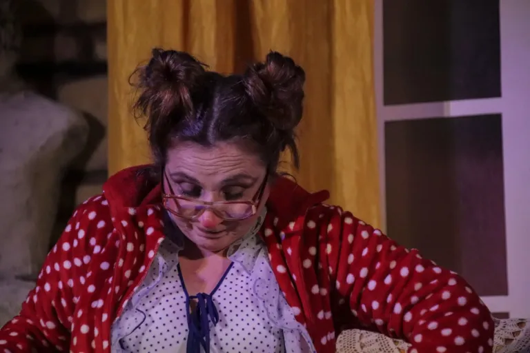 Delitto al castello, Compagnia Teatrale Jonica: foto di scena