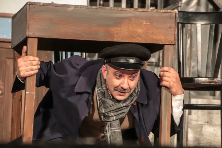 Falsari si nasce, Compagnia Teatrale Jonica: foto di scena