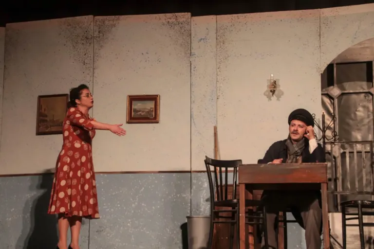 Falsari si nasce, Compagnia Teatrale Jonica: foto di scena