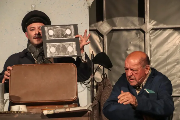 Falsari si nasce, Compagnia Teatrale Jonica: foto di scena