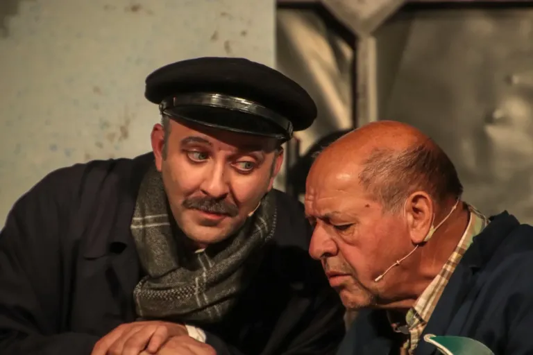 Falsari si nasce, Compagnia Teatrale Jonica: foto di scena