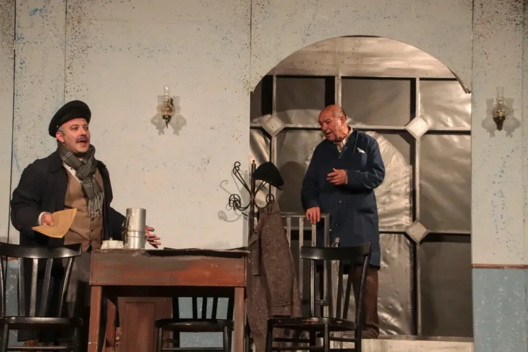 Falsari si nasce, Compagnia Teatrale Jonica: foto di scena