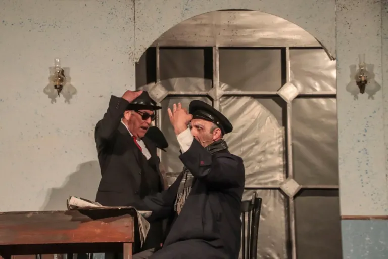 Falsari si nasce, Compagnia Teatrale Jonica: foto di scena