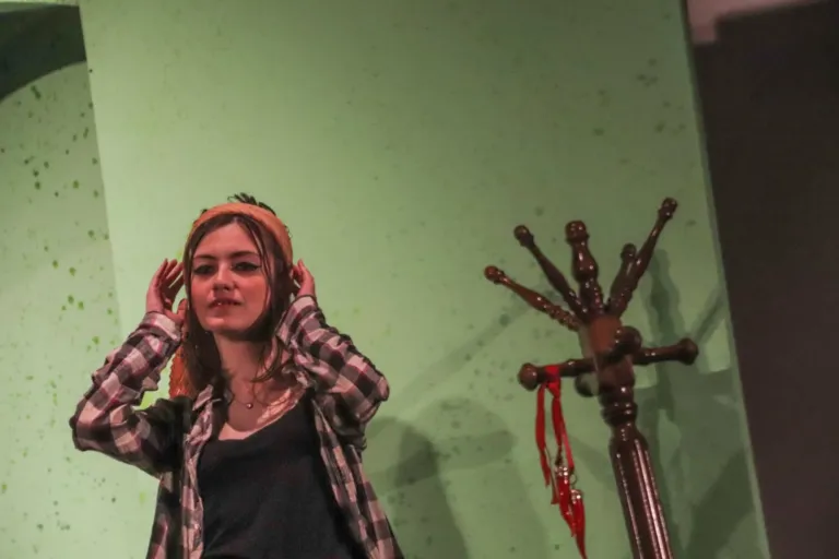 Il bossolo, Compagnia Teatrale Jonica: foto di scena