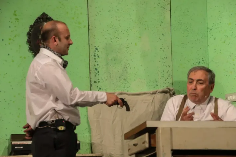 Il bossolo, Compagnia Teatrale Jonica: foto di scena