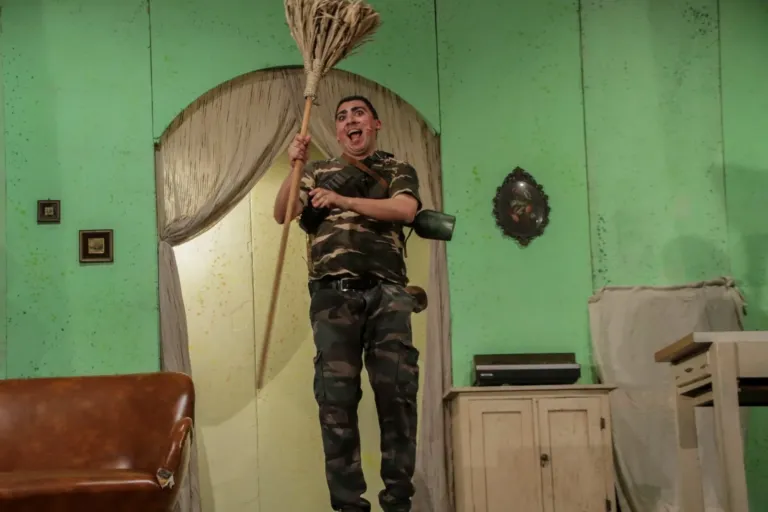 Il bossolo, Compagnia Teatrale Jonica: foto di scena