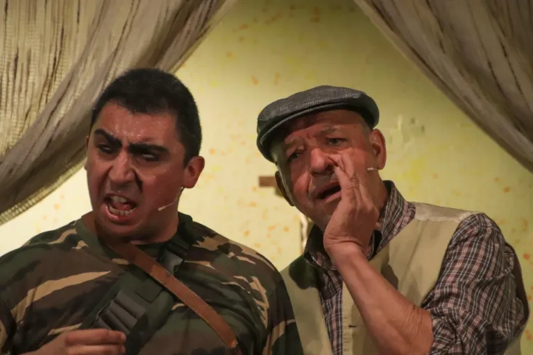 Il bossolo, Compagnia Teatrale Jonica: foto di scena