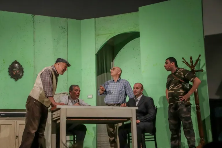 Il bossolo, Compagnia Teatrale Jonica: foto di scena