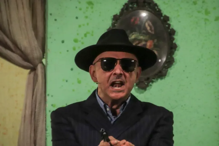 Il bossolo, Compagnia Teatrale Jonica: foto di scena