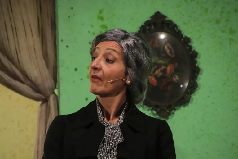 Il bossolo, Compagnia Teatrale Jonica: foto di scena
