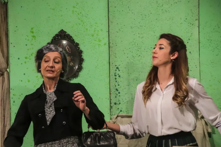 Il bossolo, Compagnia Teatrale Jonica: foto di scena