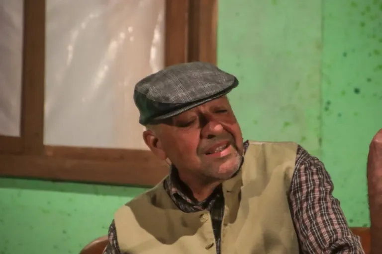 Il bossolo, Compagnia Teatrale Jonica: foto di scena