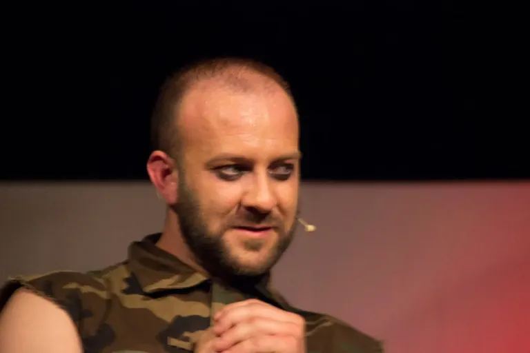 La morsa · Un posticino tranquillo, Compagnia Teatrale Jonica: foto di scena
