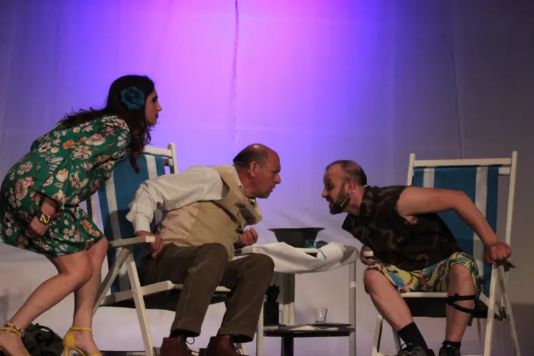 La morsa · Un posticino tranquillo, Compagnia Teatrale Jonica: foto di scena