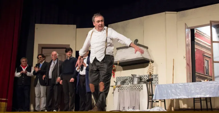 L'ha fatto una signora, Compagnia Teatrale Jonica: foto di scena
