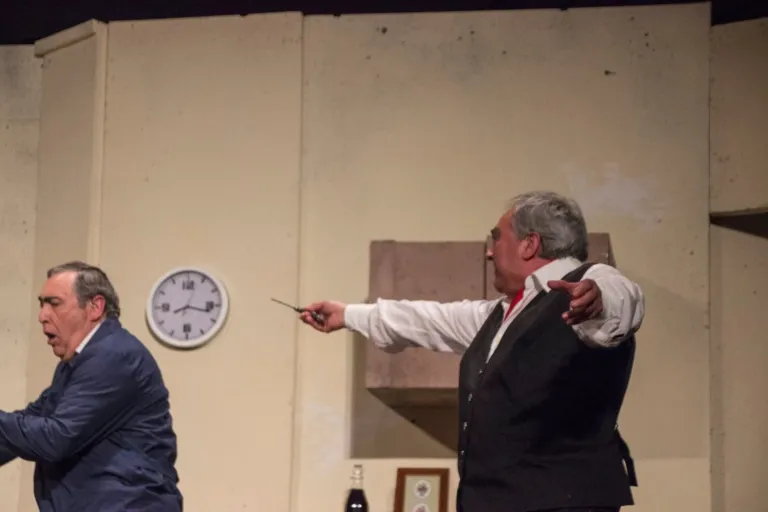 L'ha fatto una signora, Compagnia Teatrale Jonica: foto di scena